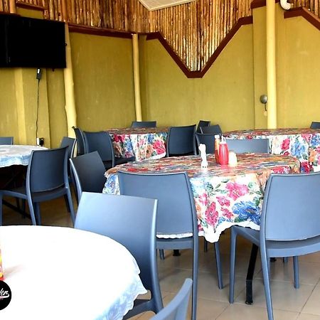 Golden View Hotel Ibanda Kültér fotó