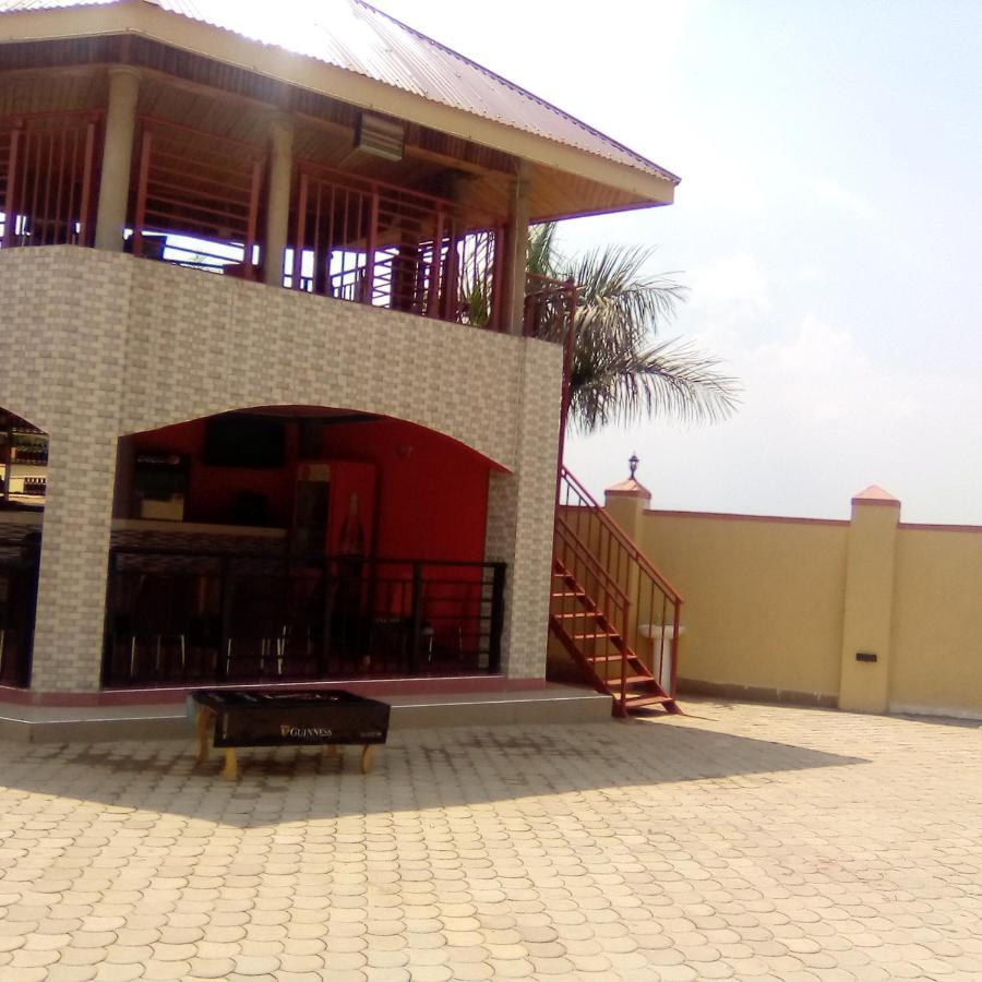 Golden View Hotel Ibanda Kültér fotó